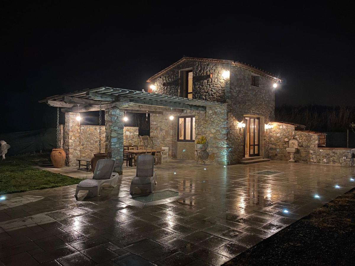I Sei Filari Villa คาปานโนริ ภายนอก รูปภาพ