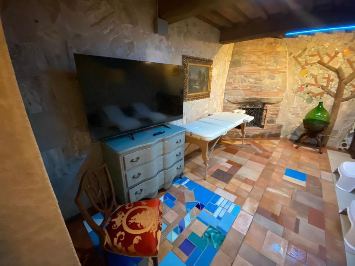 I Sei Filari Villa คาปานโนริ ภายนอก รูปภาพ